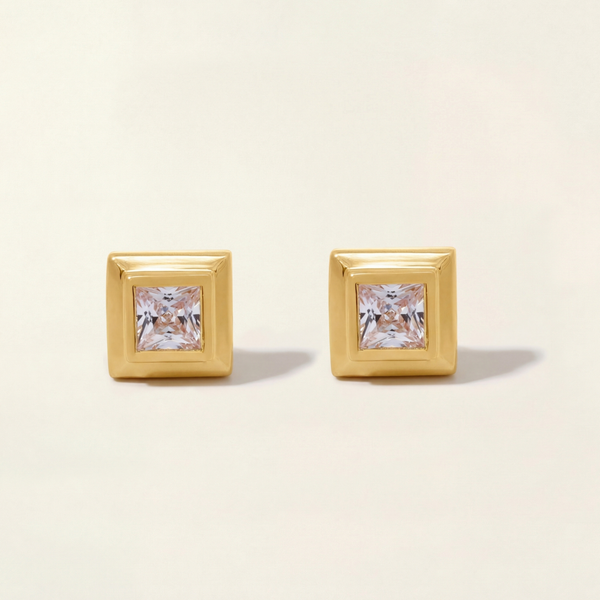 Gwen Beloti Gold Button XL Stud Earrings 3