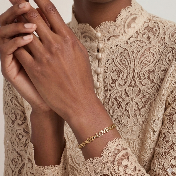 Gwen Beloti Gold XO Love Link Thick Bracelet 1
