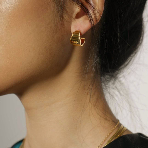 Tiered Block Hoops