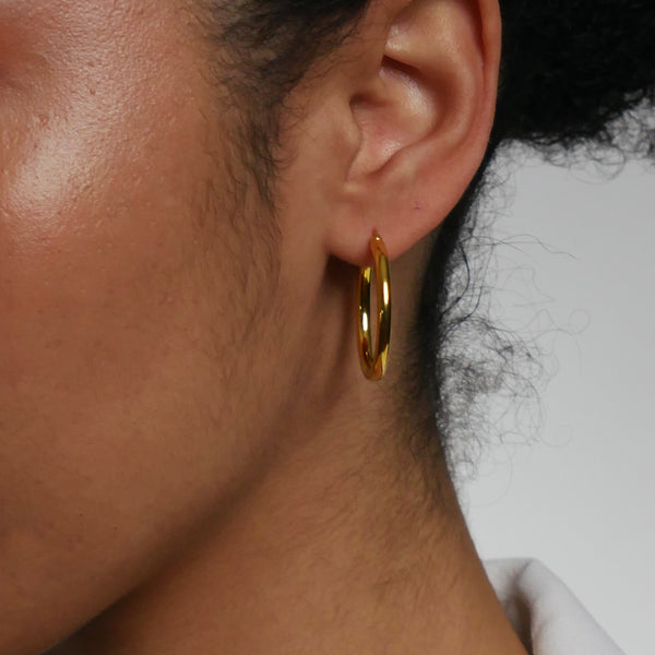 Nina Classic Gold Hoops